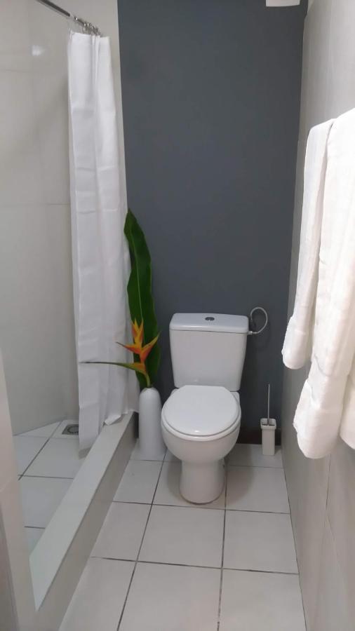 Orio Papeete Centre Apt W Pool Bagian luar foto